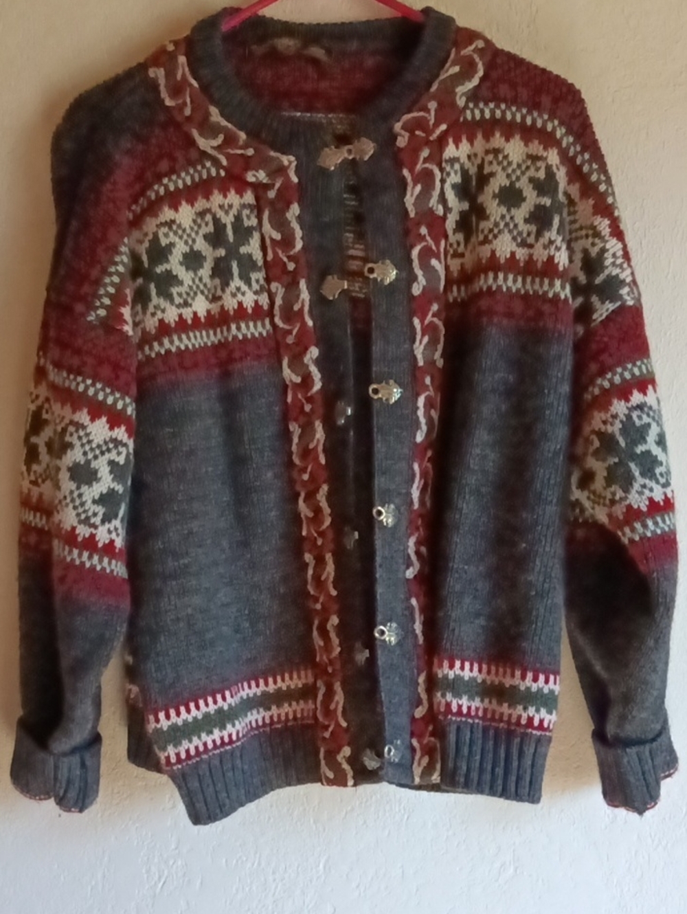 Women's Gray & Red Nordic Knit Cardigan Jacket